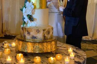 Couture Cakes by Lia, LLC - 39