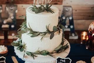 Darla's Cakery - 9
