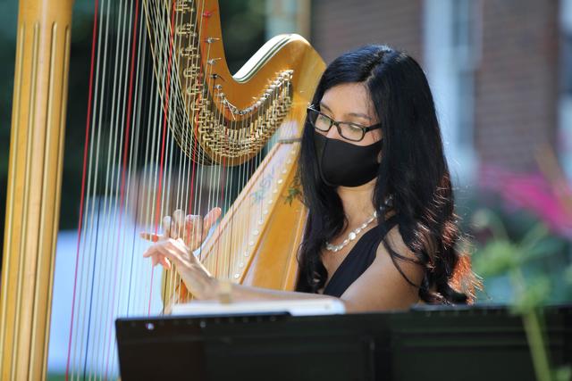 Harpist Lizary Rodriguez - 3