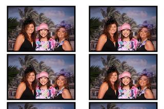 Snapsterbooth Photo Booth - 23