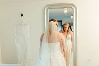 Alexia's Bridal Boutique - 12