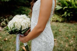 Southern Couture Salon & Bridal Bar - 86