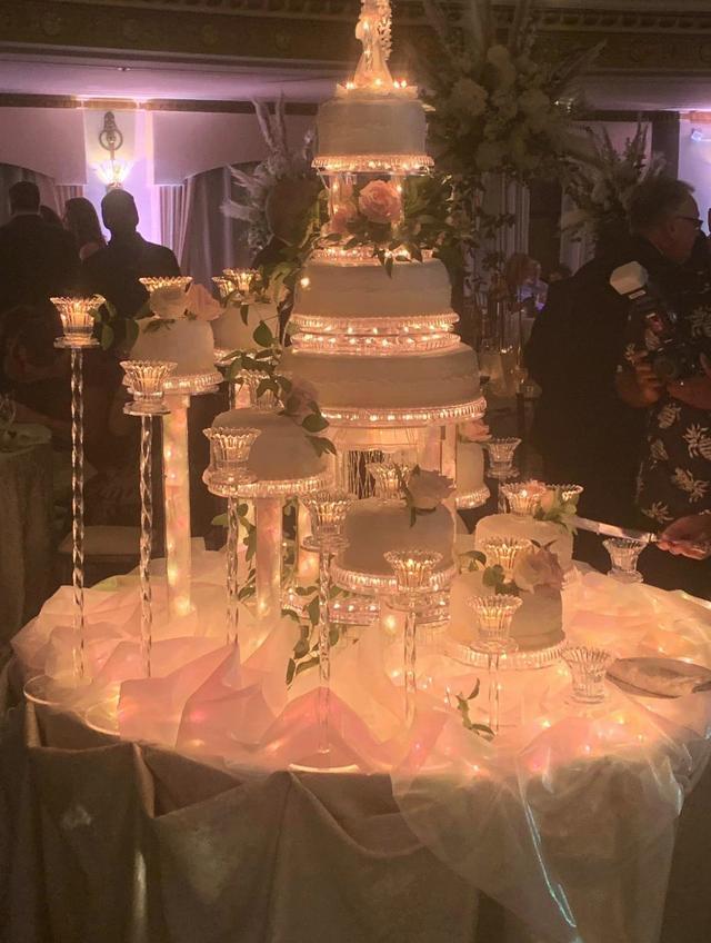 The Knock Shoppe's Country Cakes - 2