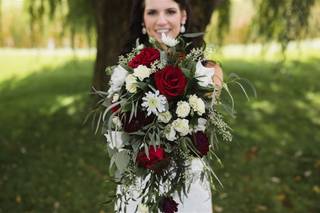 Lily Grass Floral Studio - 38