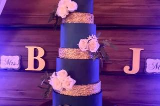 Frosting Fanatic - 37