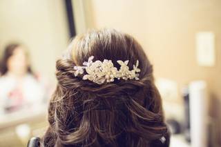 David Arnold Hair Salon - 27