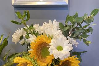 Blooms by the Box - 57