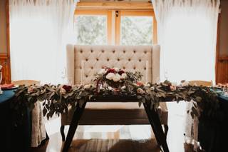 Hillside Blooms Floristry - 9