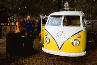 Memories In Motion Photo Bus - 17