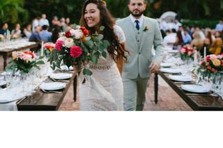 Mi Vintage - Farm Tables & Lounge Rentals - 73