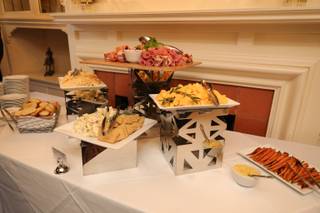 The Lodge at Saratoga Casino Hotel - 8