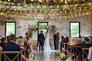 Crimson & Clover Floral Design, Inc. - 15