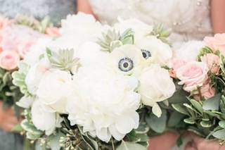 Leaves Floral Design & Events - 28