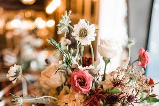 Loose Ends Event Design - 134