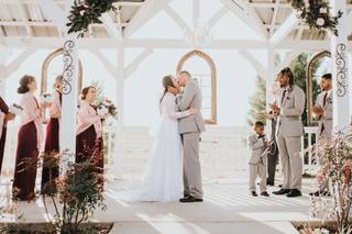 Willow Creek Weddings and Events - 58