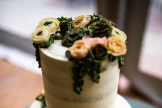 The Frosted Fox Cake Shop - 31