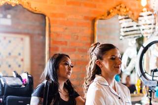 Blush and Braids Beauty Bar - 14