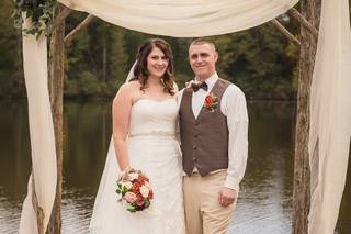 Carolyn Baldwin Lake Pavilion - 19