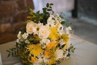 Pugh's Flowers - 17