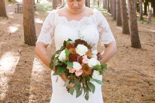 Leaves Floral Design & Events - 24