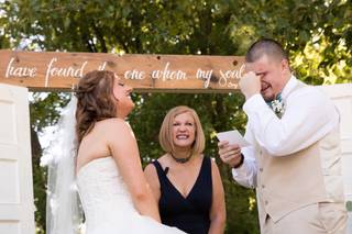 Officiant Pauline Downey - 20