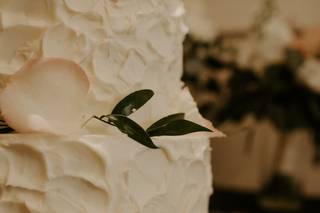 Cakes'n Pearls - 24