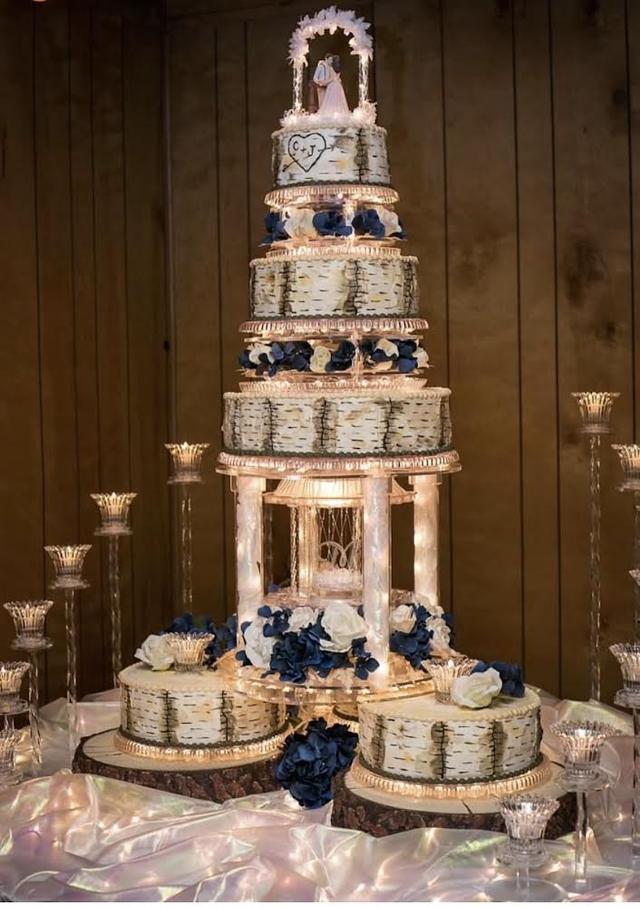 The Knock Shoppe's Country Cakes - 3