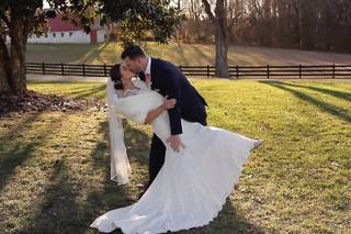 Photography by Nicole Johnson - 10