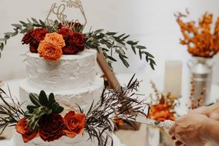 Vonnies Custom Cakes - 4