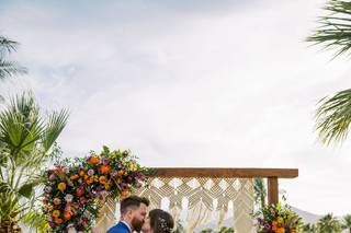 Sweet Stems Florist - 27