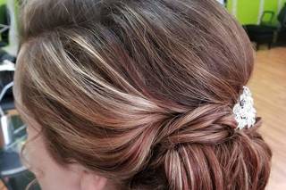 TRILOGY HAIR STUDIO - 18