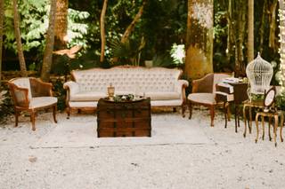 Mi Vintage - Farm Tables & Lounge Rentals - 70