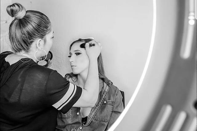 Kangel Makeup - 1