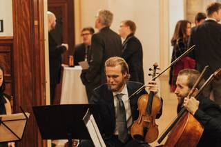 Metropolitan Chamber Strings - 1