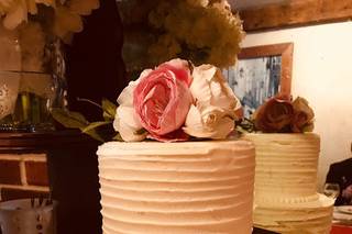 Custom Cakes by Donut Depot - 1