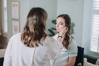 Silhouette On Site Hair and Makeup - 14