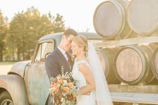 White Pear Photography Studios Inc - 24