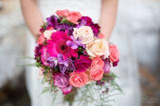 Lavender & Sage Floral Design Studio - 15