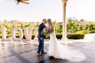 Truffle Pig Winery by Wedgewood Weddings - 87