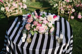 Precious and Blooming Floral Design - 11