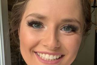 Makeup Design Studio & Day Spa - 12