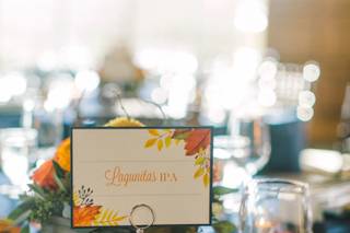Cara Couture Invitations - 2