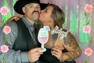 Blue Orchid Photobooth - 7