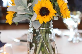 So Dear to Pat's Heart Floral & Gifts Inc. - 5