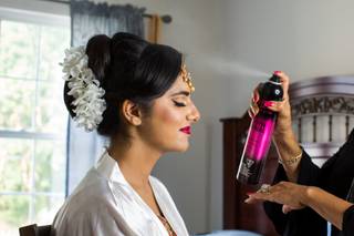 Looks by Jassi - 30
