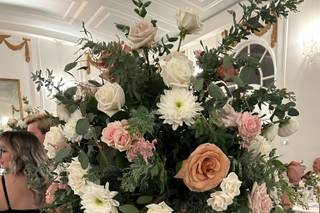 Soirees Southern Events (Planning and Florals) - 35