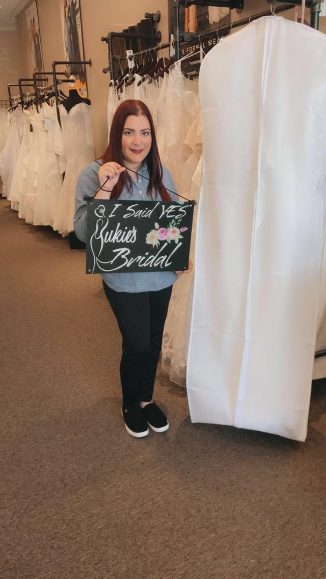Sukie's Tux & Alterations - 4