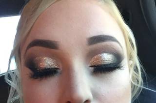 Red Line Glam - 39