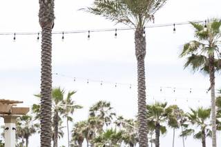 The Waterfront Beach Resort, A Hilton Hotel - 21