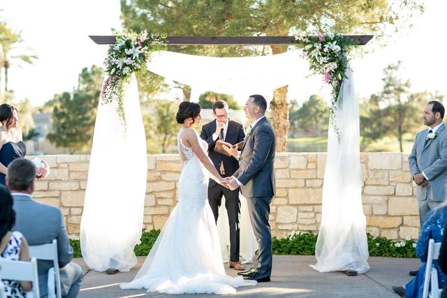 1st Officiant 1